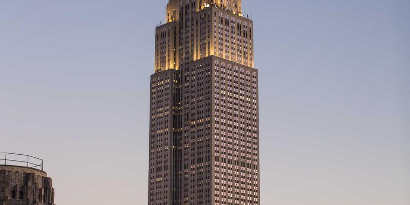 JOJO83086：蒸汽波美学与数字生活的未来交响曲